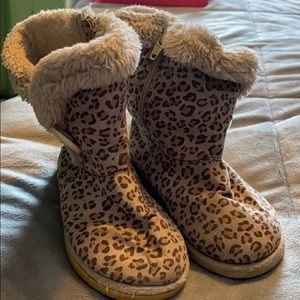 Girls boots